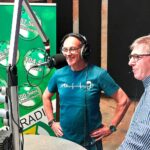 Helfer geben Interview